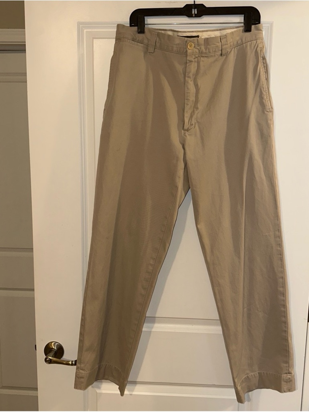 Banana Republic Light Khaki Chinos - Straight Leg